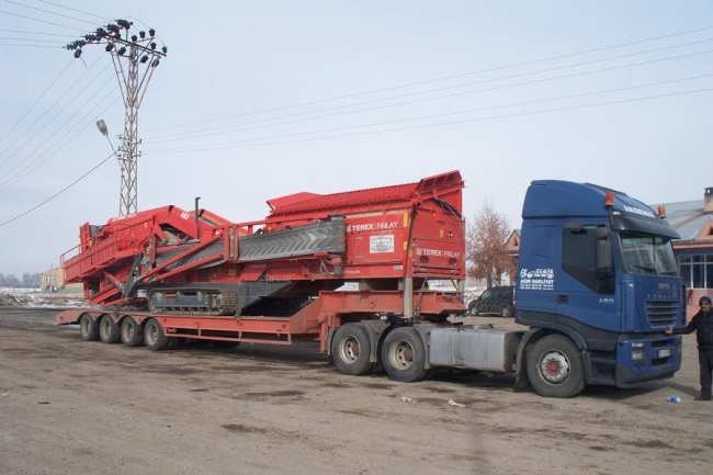 CRANE TRANSPORT