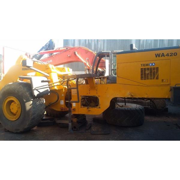 KOMATSU EKSKAVATÖR,LODER, DOZER GREYDER İŞ MAKİNALARI TAMİR VE ONARIMİ YAPILIR