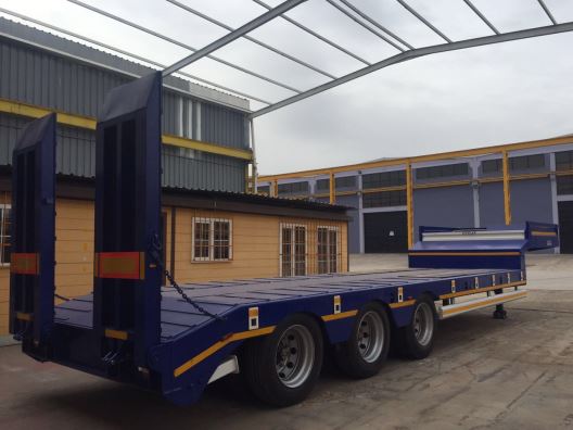 3 AXLE JUMBO LOWBED TRAILER