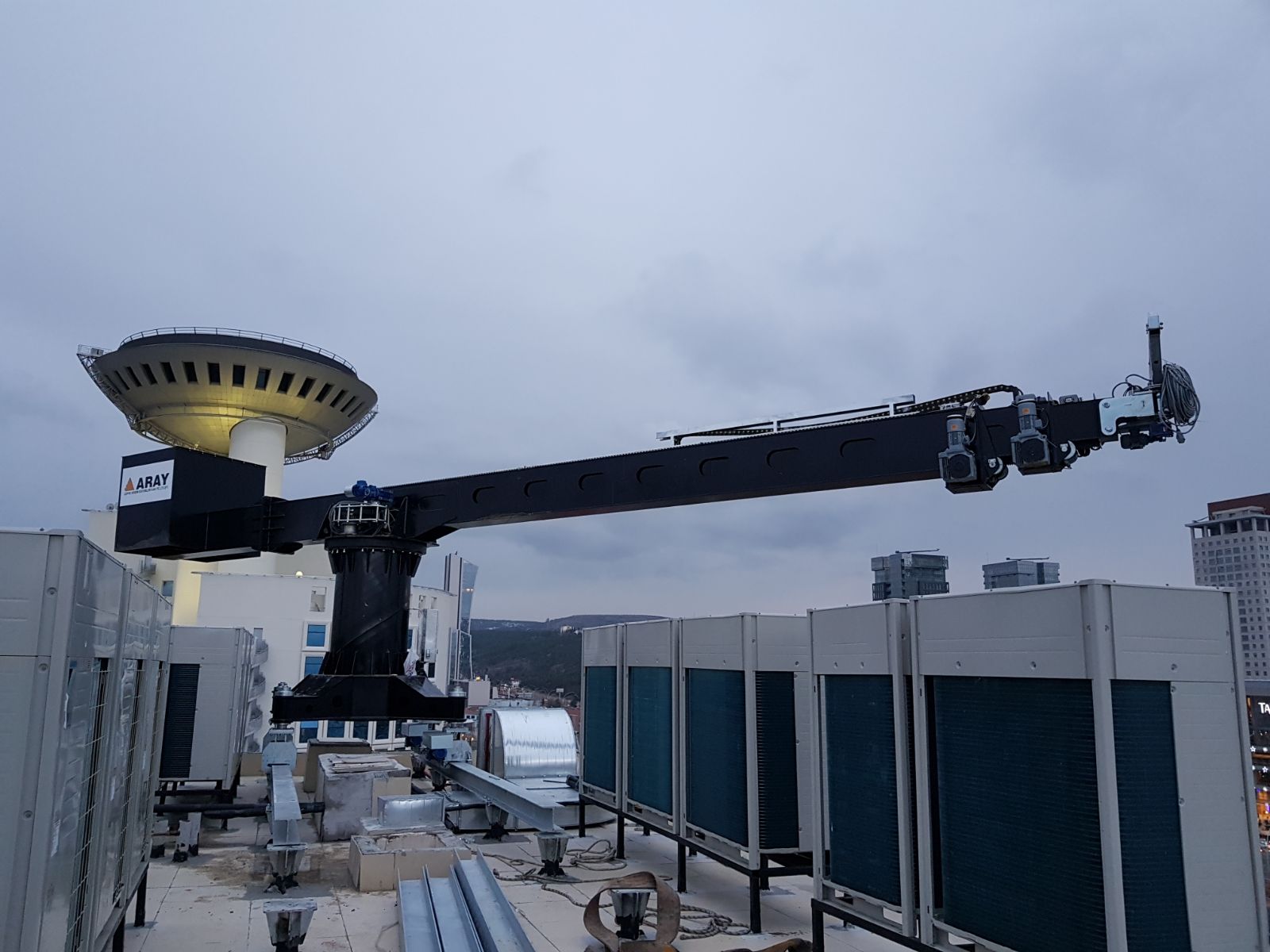 Delta T (Telescopic Boom System)