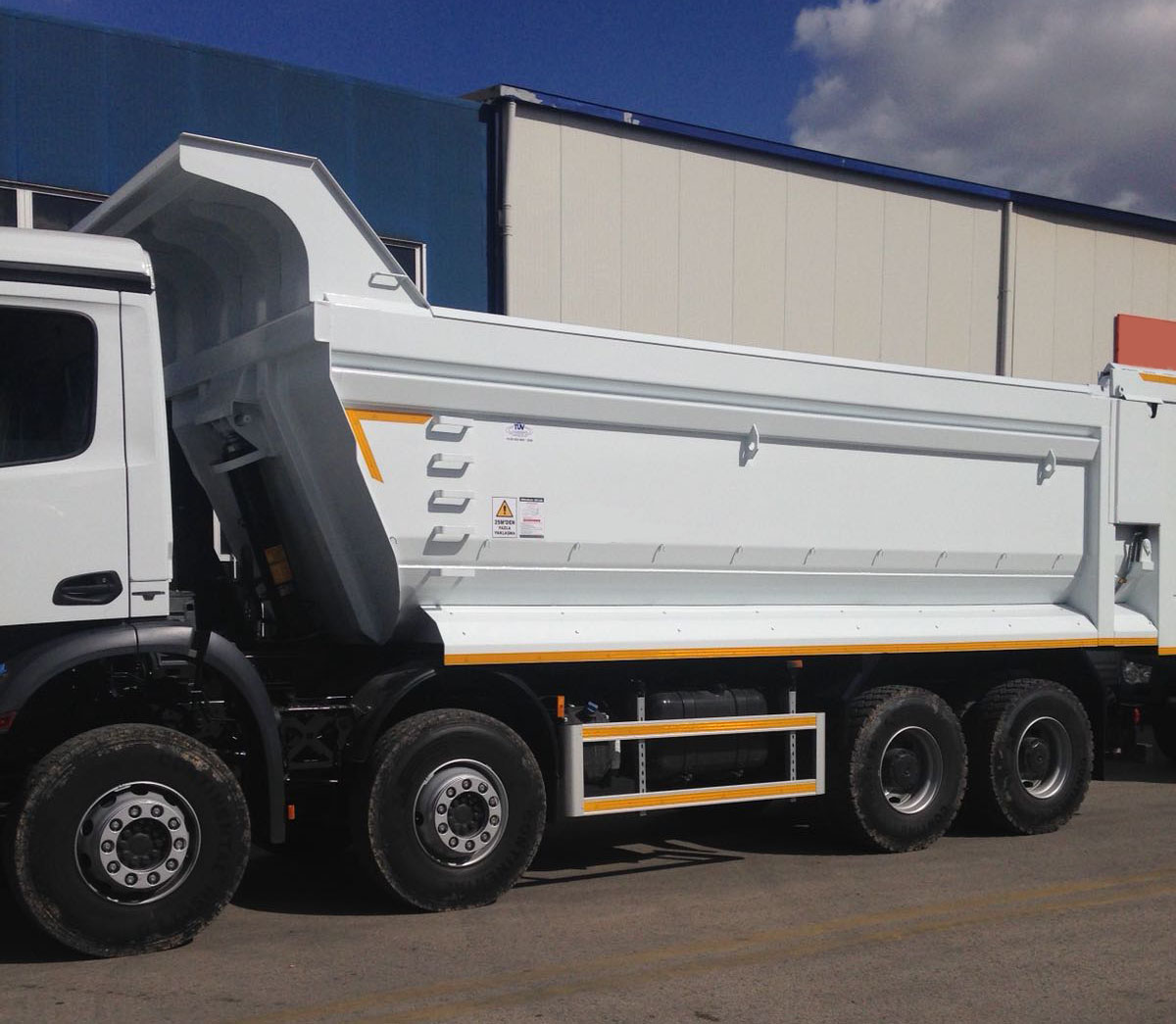 22 M3 HARDOX