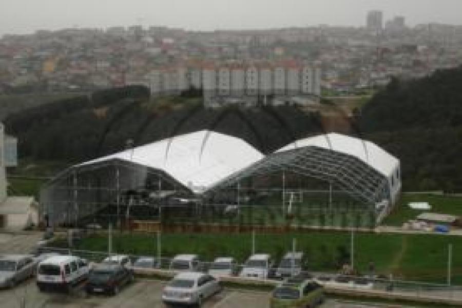 TENİS KORTLARI
