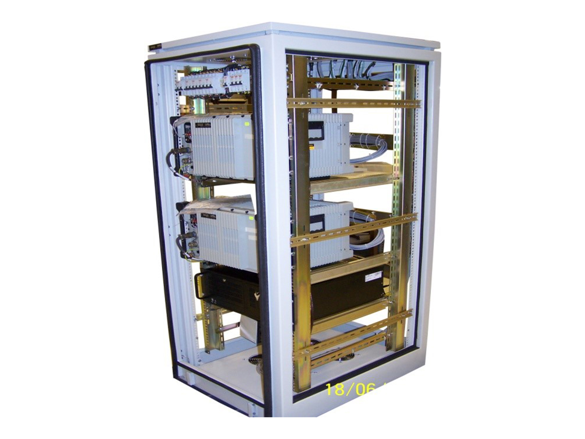 19 inch Rack Kabin Sistemleri