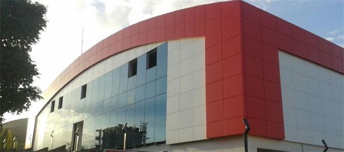 Curtainwall
