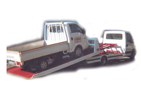 3, 5 ton'luk kayar kasa araç kurtarma aracı