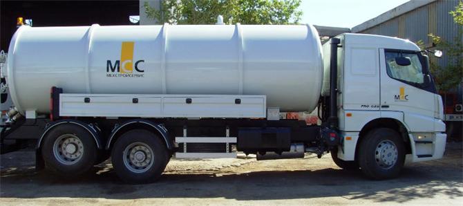 vacuum truck