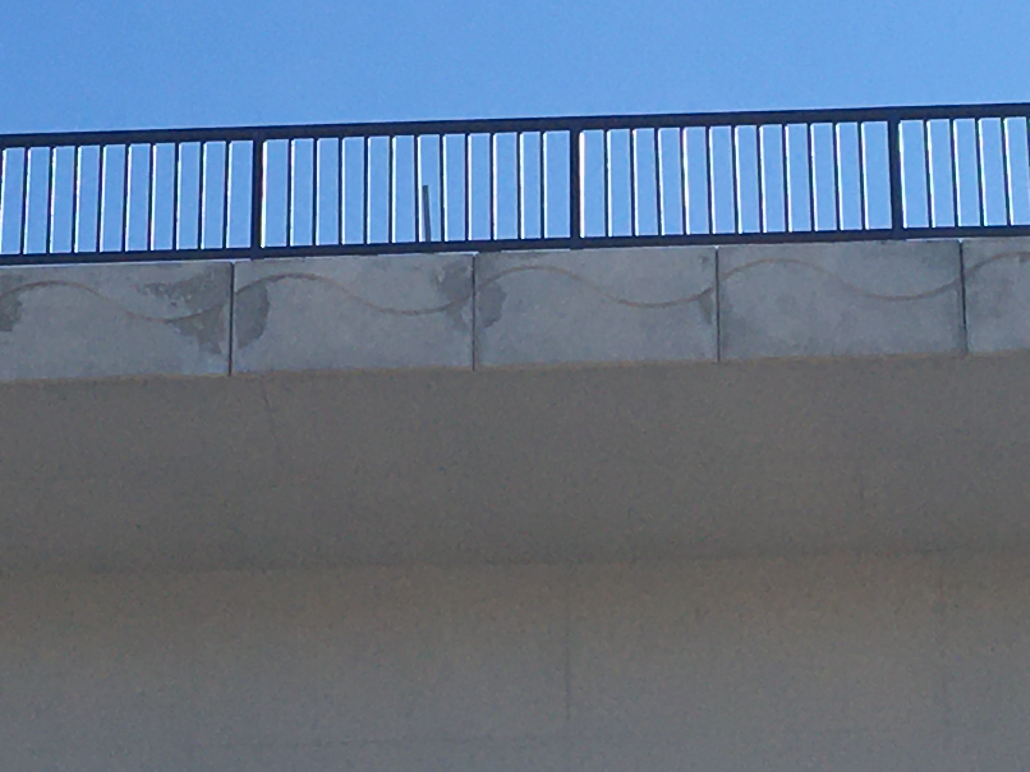  PEDESTRIAN BARRIER