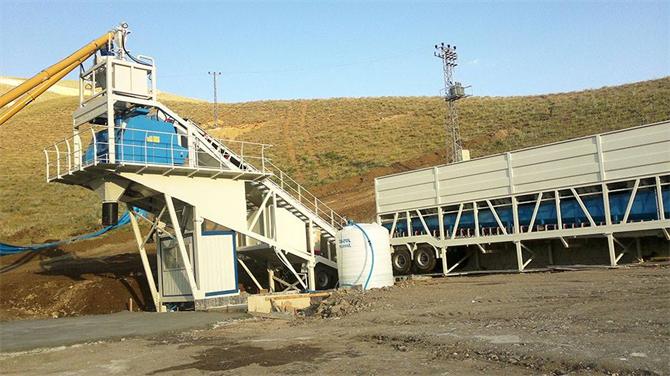 Plus YM 100 Yarı Mobil Beton Santrali