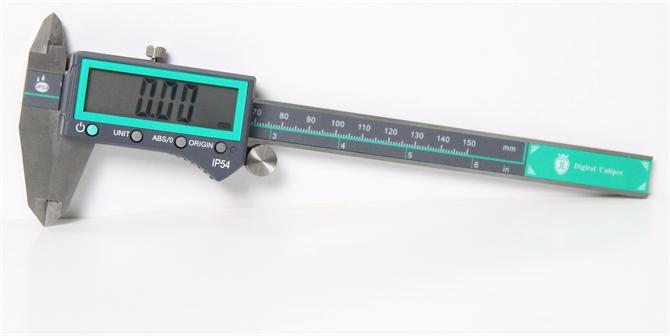 DİJİTAL KUMPAS IP54 150MM/0,01